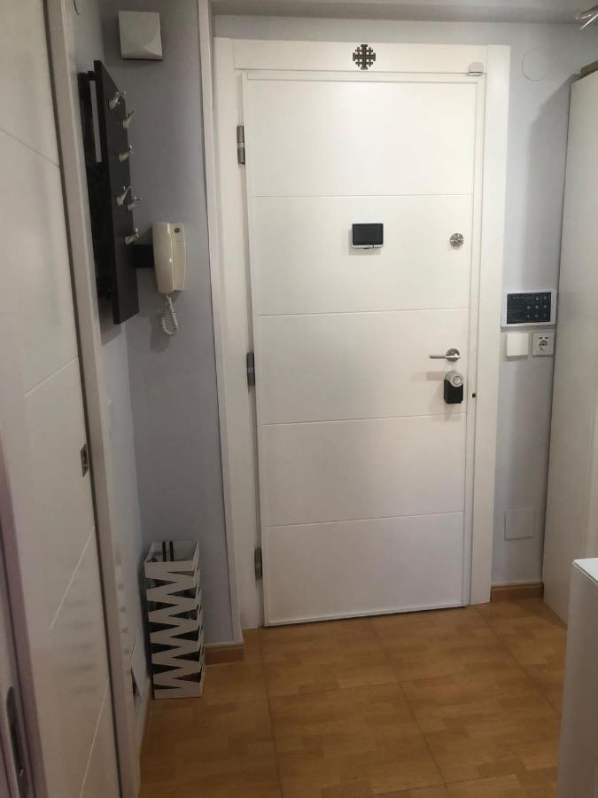 Apartament Huelin Playa Con Parking Cerca Centro Malaga Zewnętrze zdjęcie
